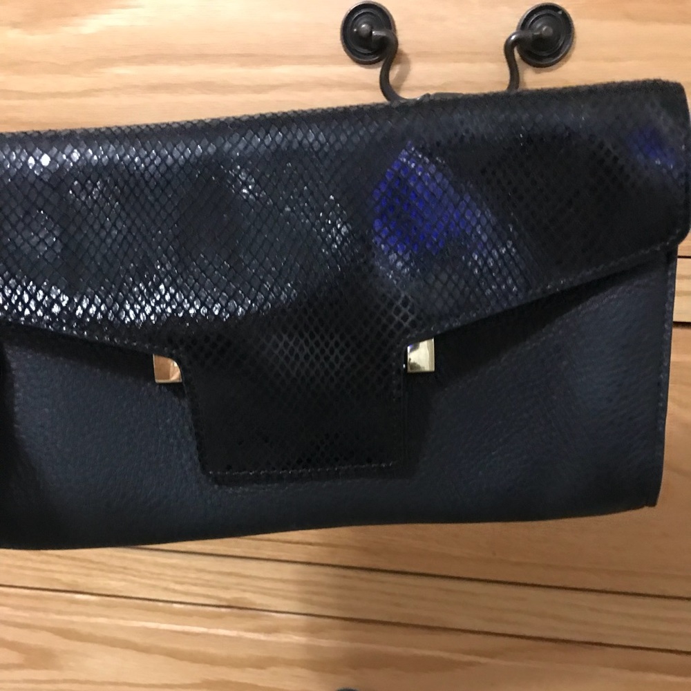 Vince Camuto